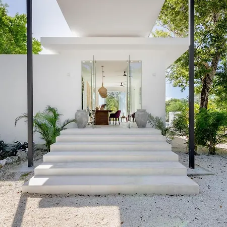 Jungle Lodge Boutique Hotel - Adults Only