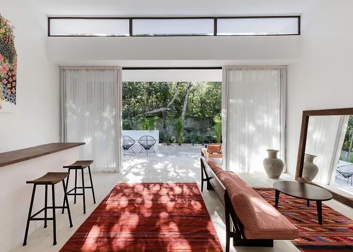 Jungle Boutique - Adults Only 5*